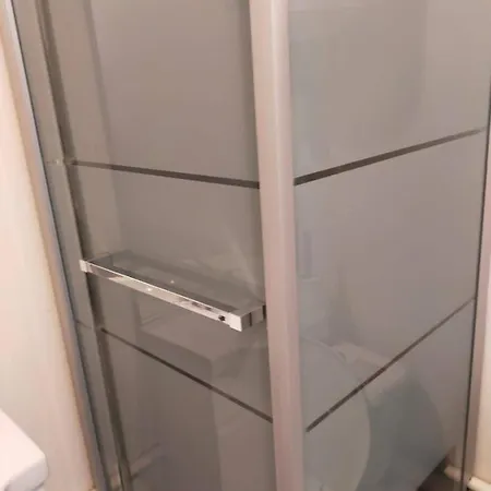 Apartment La N°6, Studette Cosy Avec Parking Gratuit La Rochelle (Charente-Maritime)