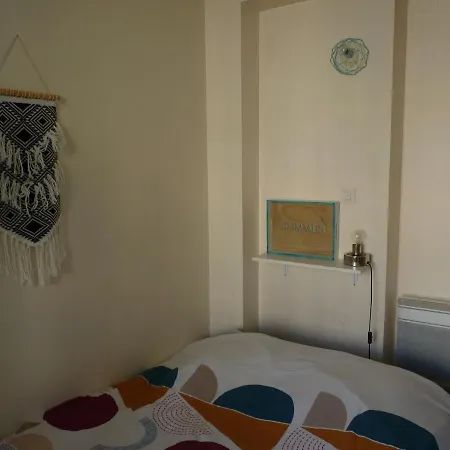 La N°6, Studette Cosy Avec Parking Gratuit * La Rochelle (Charente-Maritime)